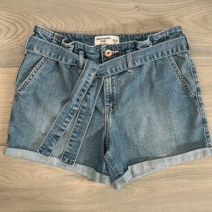 Abercrombie Kids MIDI Shorts with Belt